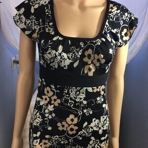 Teenie Weenie Woman’s Blouse XS  Floral